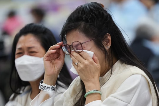 Cập nhật thảm kịch cháy chung cư tại Hong Kong: 94 người chết, bắt khẩn cấp 3 nghi phạm