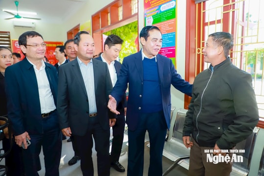 Chủ tịch UBND tỉnh Nghệ An Võ Trọng Hải làm việc với 9 xã thuộc địa bàn Tương Dương cũ