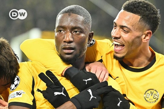 Barca lép vế trước đề nghị 60 triệu Euro cho Guirassy