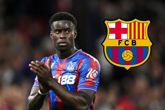 Barcelona chiếm lợi thế ký Marc Guehi, Liverpool hụt hơi