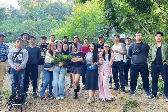 Huyền Sâm hoàn thành vai Phó Chánh thanh tra trong phim Lằn ranh