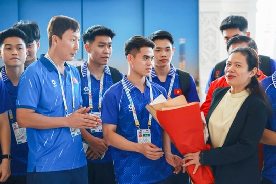 U22 Việt Nam đến Bangkok, chốt lịch mở màn SEA Games 33
