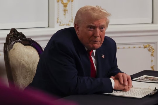 Tổng thống Trump xác nhận đã điện đàm với Tổng thống Maduro giữa căng thẳng leo thang