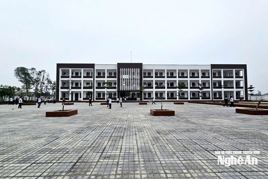 Ngôi trường 'bỏ không' ở Nghi Ân đã đón học sinh đến lớp