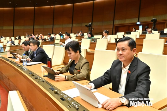 Quốc hội thảo luận chính sách giảm chi phí y tế, miễn viện phí cho người dân