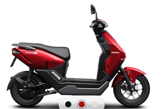 Đánh giá Honda ICON e: Thể thao, Đặc biệt, Cao cấp