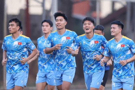 Báo Thái phản ứng khi U22 Việt Nam tập 40 phút ở Bangkok