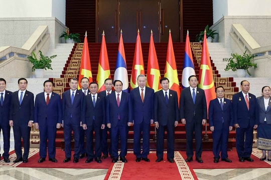 Tổng Bí thư Việt Nam, Lào chủ trì cuộc gặp cấp cao hai Đảng