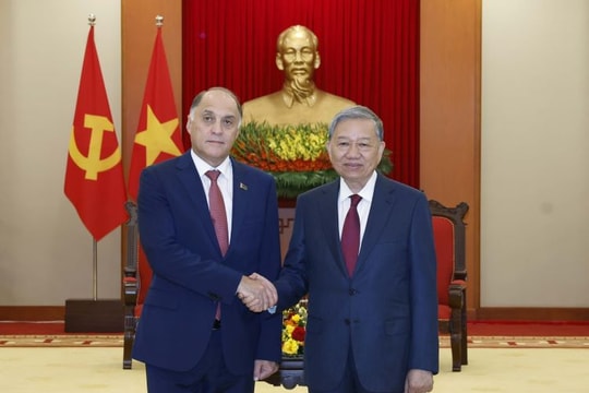 Tổng Bí thư Tô Lâm tiếp Thư ký Hội đồng An ninh Belarus