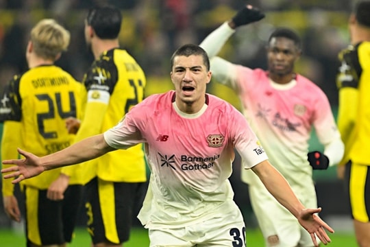 Ibrahim Maza ghi bàn hạ Dortmund, Leverkusen vào tứ kết