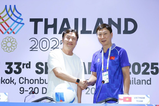HLV Lào thách thức U22 Việt Nam; U17 được thưởng 600 triệu