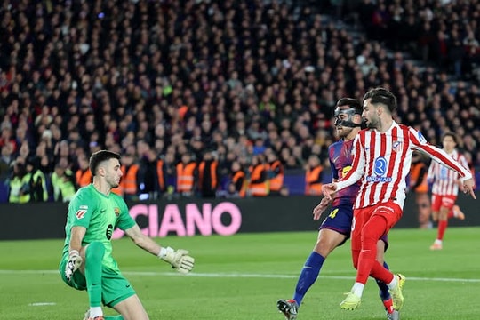 Barcelona ngược dòng 3-1 trước Atletico tại Camp Nou