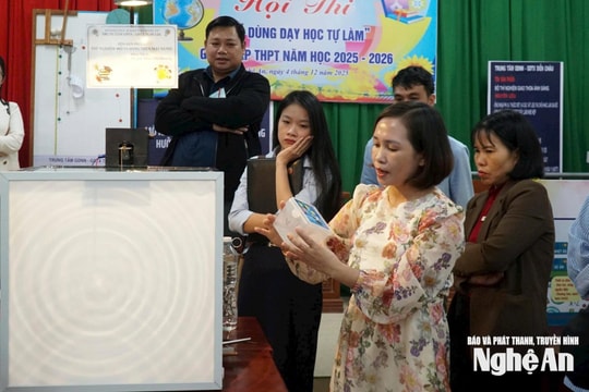 46 sản phẩm tham gia Hội thi đồ dùng dạy học tự làm GDTX cấp THPT