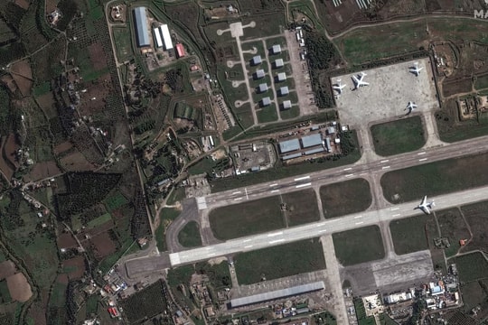 Nga: Hai căn cứ ở Syria vẫn hoạt động, hỗ trợ ổn định