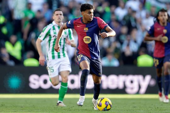 Nhận định, dự đoán Real Betis vs Barcelona: Đôi công mãn nhãn