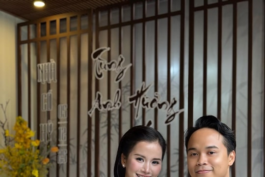 Á hậu Hương Ly làm lễ gia tiên cùng chồng doanh nhân tại Hà Nội