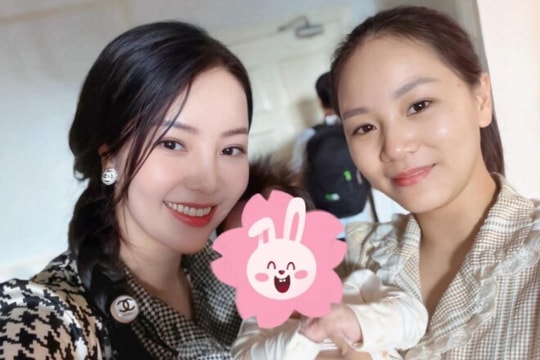 Á hậu Thụy Vân thuê y sĩ chăm sóc con gái mới sinh
