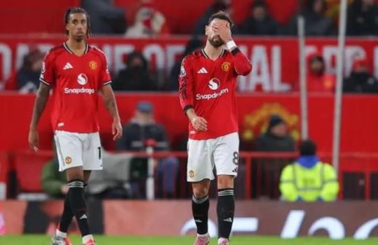 Man United hòa West Ham 1-1, vấn đề lớn lộ diện ở cuối trận