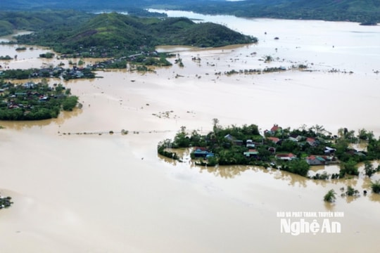 Nghệ An: Nhiều địa phương chậm báo cáo thiệt hại thiên tai, người dân gặp khó khăn trong khôi phục sản xuất