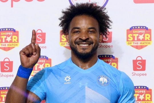 Xuân Son lập hat-trick, Nam Định thắng Shan United 3-0