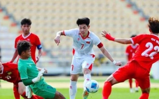 HLV U22 Malaysia: chiến đấu hết mình trước U22 Việt Nam