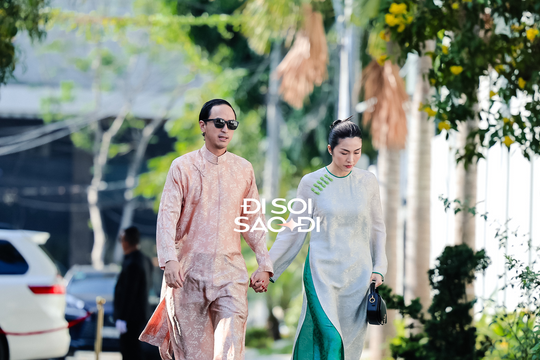 Tăng Thanh Hà và Louis Nguyễn diện áo dài dự lễ cưới Tiên Nguyễn