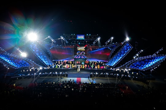 Lễ hội Trà quốc tế 2025 khai mạc, xác lập 4 kỷ lục Việt Nam