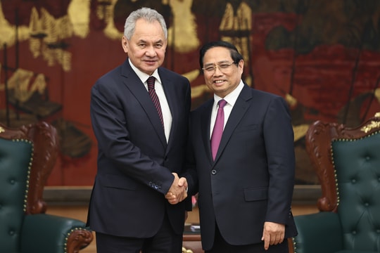 Thủ tướng Phạm Minh Chính tiếp Thư ký Hội đồng An ninh Liên bang Nga