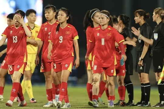 Tuyển nữ Việt Nam 0-1 Philippines: bài học chắt chiu
