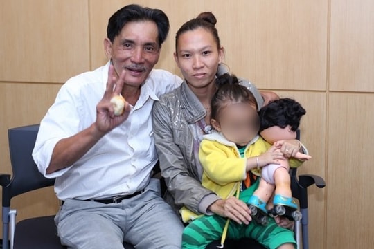 Nghệ sĩ Thương Tín qua đời: Giây phút sum họp sau cuối