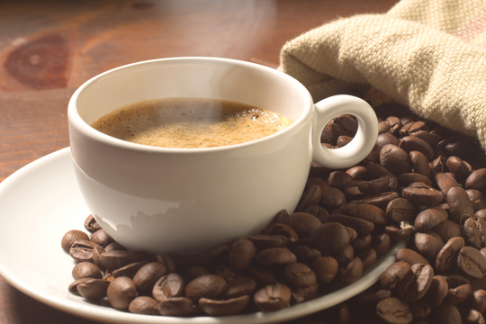 Giá cà phê hôm nay 11/12/2025: Tăng nhẹ sau 6 phiên giảm liên tiếp