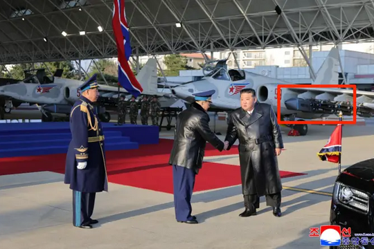 Triều Tiên trình làng tên lửa giống Taurus trên Su-25
