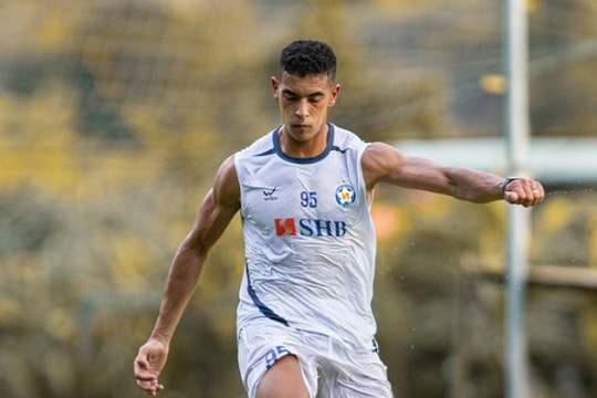 Gustavo Santos nhập tịch, lấy tên Việt Nam Đỗ Phi Long