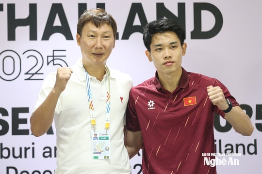 Huấn luyện viên Kim Sang Sik: U22 Việt Nam quyết tâm vào chung kết SEA Games 33