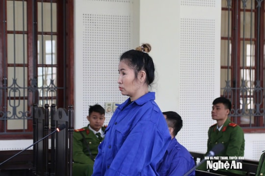 Chiếc vali chứa gần 30 kg ma túy của người phụ nữ ngoại quốc