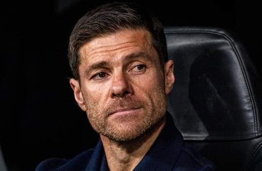 Real Madrid cân nhắc sa thải Xabi Alonso sau thua Man City