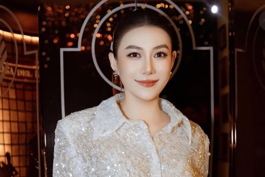 Lê Hà gây xôn xao với hành động thân mật bên Vũ Khắc Tiệp