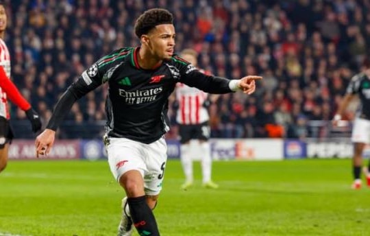 MU và Chelsea tranh giành Ethan Nwaneri của Arsenal