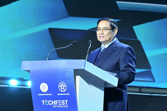 Thủ tướng: Phát triển năng lực công nghệ trong nước là con đường tất yếu