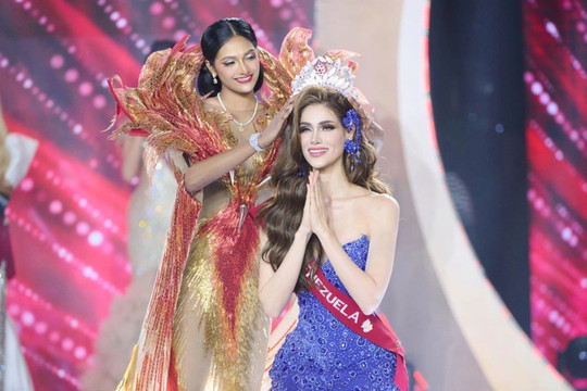 Tân Miss Charm 2025 Anna Blanco: Nhan sắc và tài năng nổi bật