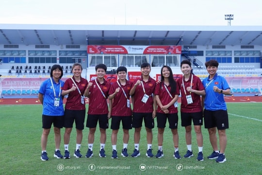 ĐT nữ Việt Nam làm quen sân, sẵn sàng gặp Indonesia