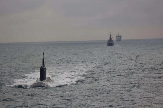Hải quân Anh theo sát tàu ngầm Krasnodar qua eo Manche