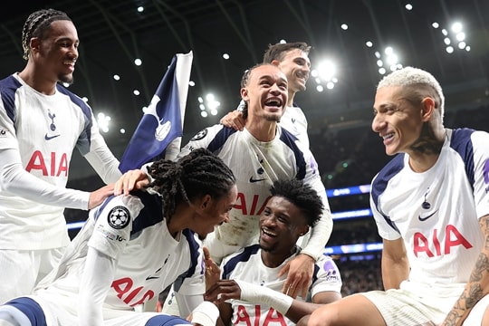 Tottenham trước kỳ chuyển nhượng: Frank cần niềm tin