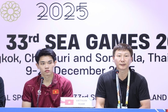 HLV Kim Sang-sik khuyên Đình Bắc sang Nhật Bản, Hàn Quốc phát triển sự nghiệp; Áo đấu Yamal bán chạy nhất châu Âu