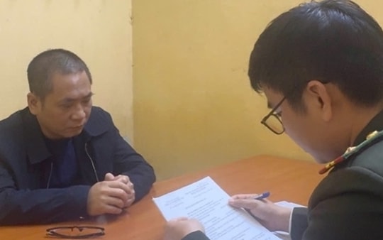 Khởi tố Hiệu trưởng Trường Cao đẳng Du lịch Hà Nội cùng đồng phạm, làm rõ dấu hiệu “xà xẻo” tiền cho sinh viên tham gia A 80