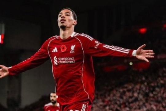 Ekitike ghi dấu ấn ở Liverpool sau thương vụ 79 triệu bảng