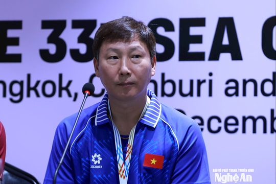 HLV Kim Sang Sik: ''U22 Việt Nam quyết tâm chinh phục Huy chương Vàng SEA Games 33''