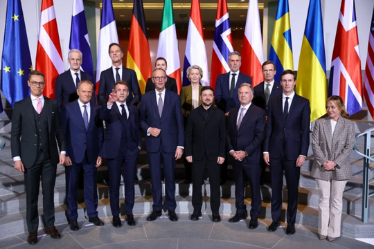 Ông Trump: Thỏa thuận hoà bình Ukraine gần hơn, nhưng mọi thứ thực sự đang đứng ở đâu?