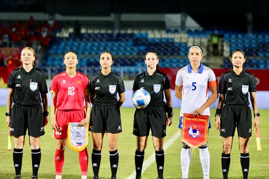 CĐM Việt Nam dậy sóng vì trọng tài biên trận chung kết nữ Việt Nam - Philippines