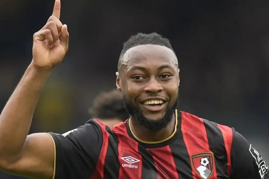 MU và Man City đua chiêu mộ Semenyo giá 74 triệu euro